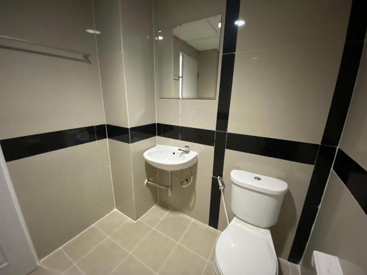Baansuay Rattanathibet Apartment Nonthaburi Ngoại thất bức ảnh